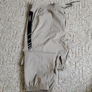 American Eagle trackpants (2)
